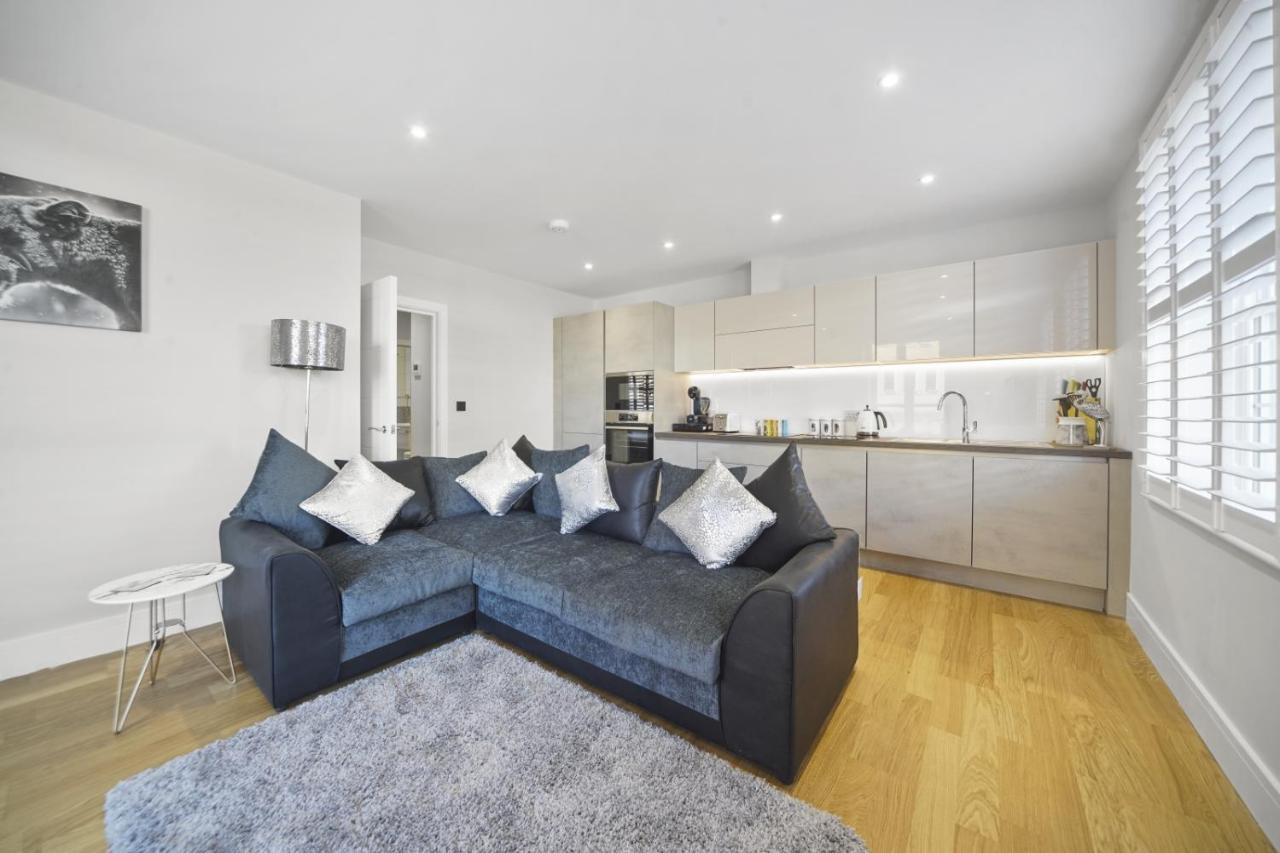 Flat 1 Bridge House Διαμέρισμα Staines-upon-Thames Εξωτερικό φωτογραφία